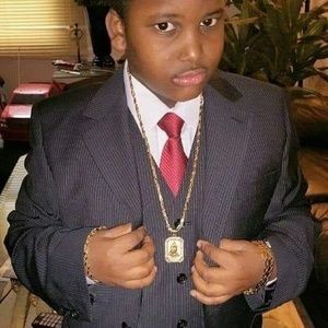 Meet your Posher, Naynay